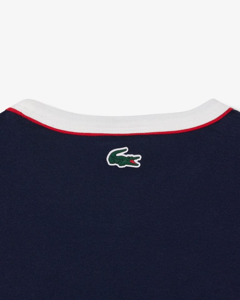 T-SHIRT LACOSTE HÉRITAGE ULTRA DRY BADGE - Image 4